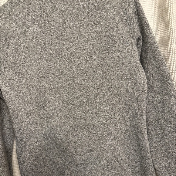 Gently used Patagonia Better Sweater zip up with pockets - Picture 6 of 7